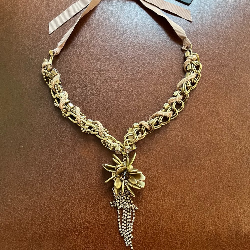 Loft Statement flower pendant ribbon tie necklace